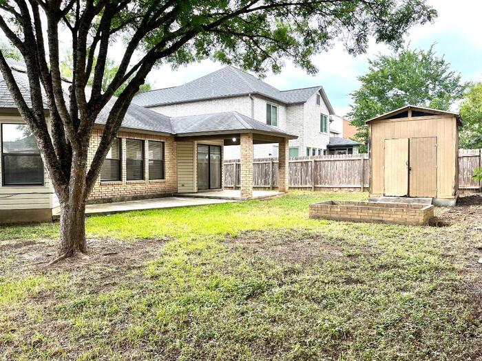 Backyard Listing photo 15
